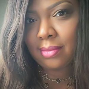 Meet your Posher, Lynn